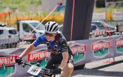 Bakker completa la rimonta